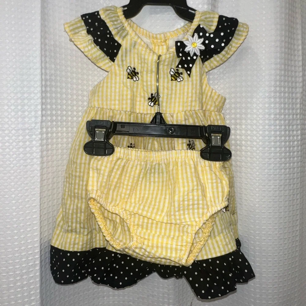 Rare Editions Yellow Seersucker Baby Dress with Bee Pattern